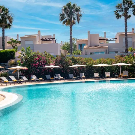Hibiscus Gardens 4*